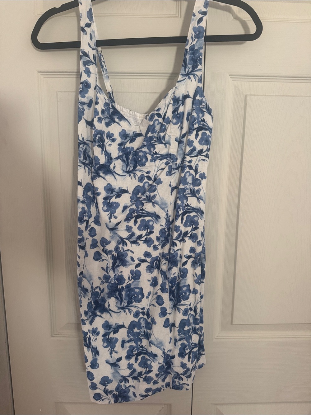 Abercrombie & Fitch White Dress with Blue Floral Print